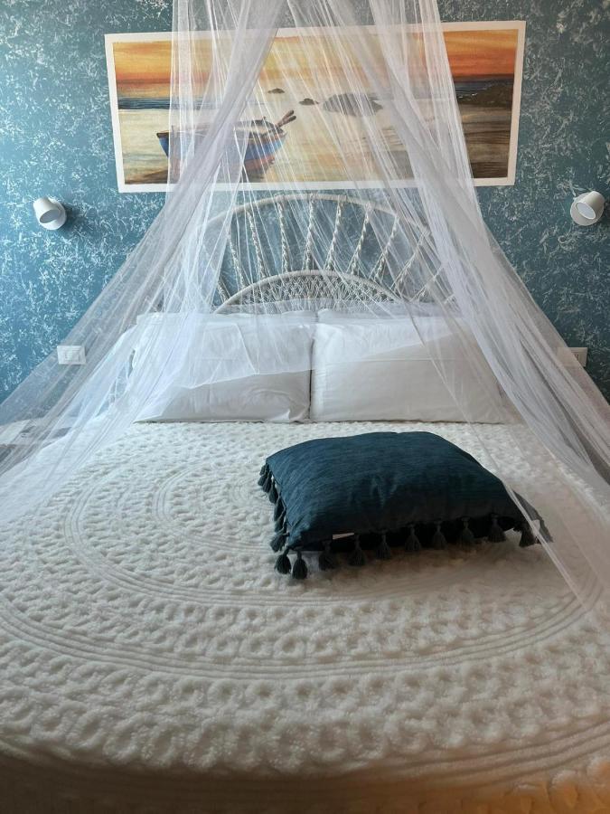 B&B Zio Cici Мінервіно-ді-Лечче Екстер'єр фото