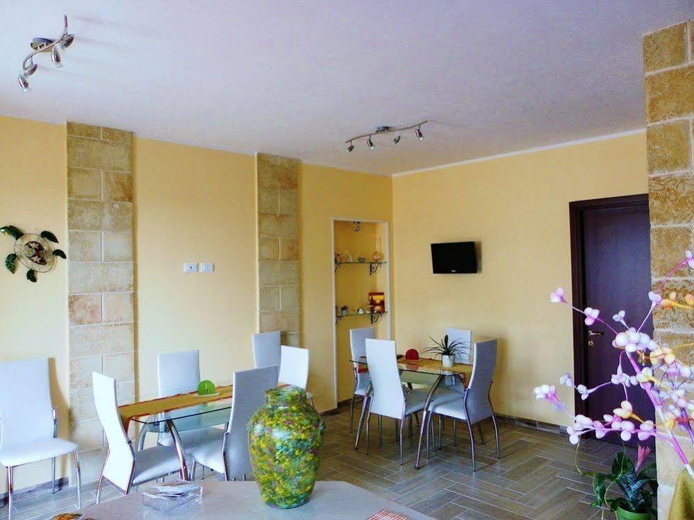 B&B Zio Cici Мінервіно-ді-Лечче Екстер'єр фото